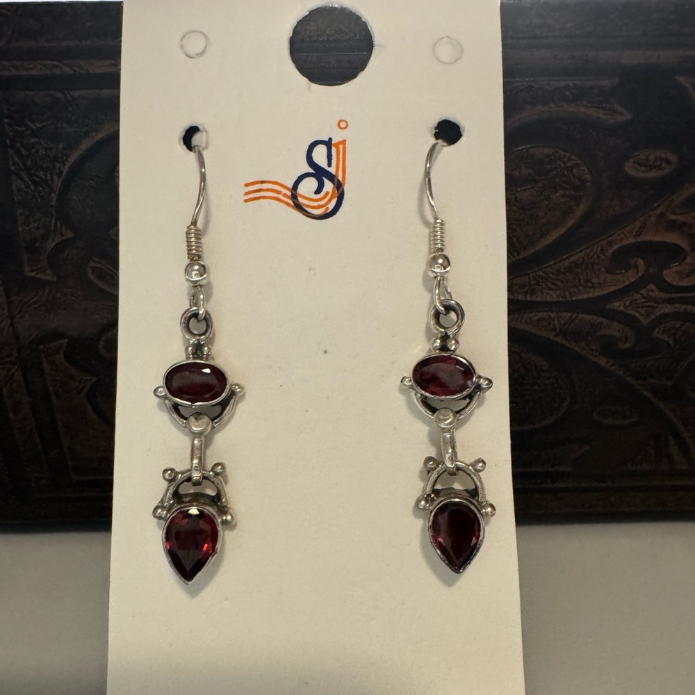 Elegant Silver and Garnet Drop Earrings